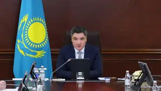 پرەمەر بەكتەنوۆ: «ەسەپ ەمەس، ناتيجە كەرەك» — مينيسترلەرگە جاڭا تالاپ قويدى