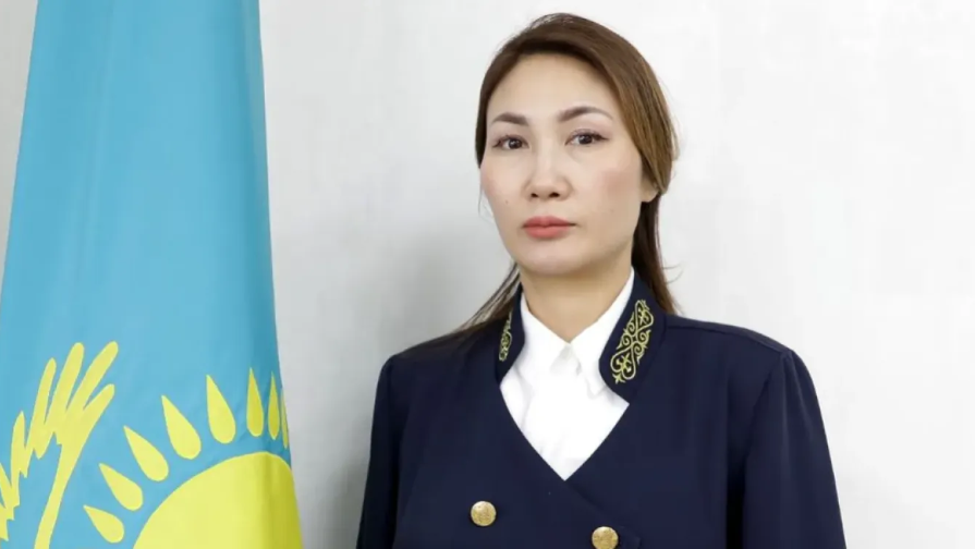 Pánaıa ezda ı prosrochennye prava: sýdıa Dosaeva polýchıla shtraf 200 AEK v Astane