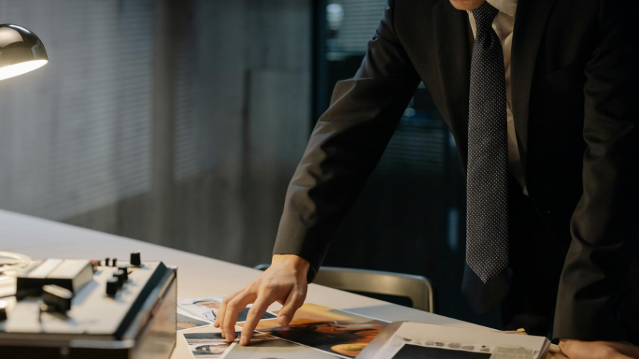 Atyraýdaǵy erli-zaıyptylardyń ólimi: Qylmystyń qupıasy ashyldy