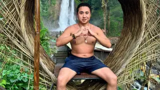 Bloger Kaısar Kamza halyqaralyq izdeýde: nege?