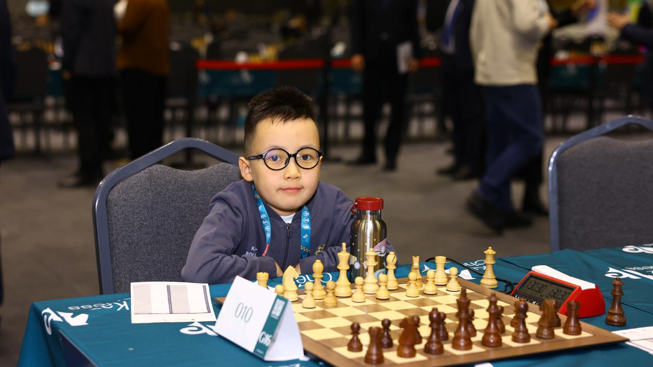 Жаңа шахмат маусымы ашылды: Түркістанда жас дарындар арасында Қазақстан чемпионаты-2026 өтуде