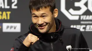 Шавкат Рахмонов UFC рейтингінде орнын сақтап қалды