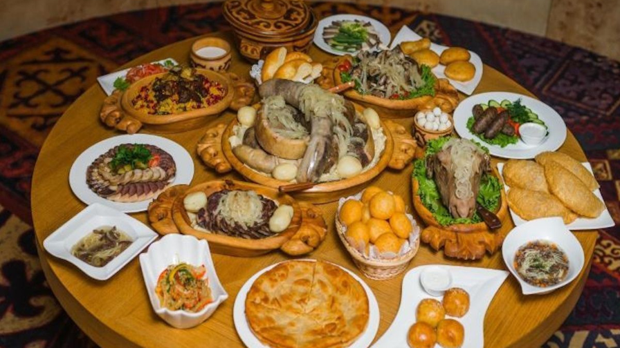 قازاق اسحاناسى الەمدىك رەيتينگتە تومەن باعا الدى