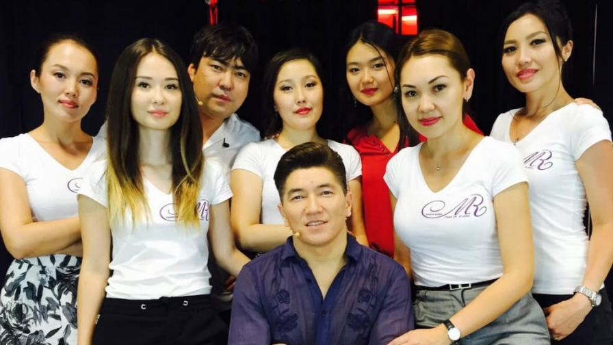 ساكەن مايعازييەۆتىڭ فوتوسۋرەتتەرى وقىرماندارىن تاڭ قالدىردى