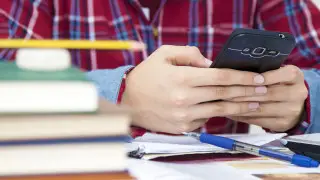 اتا-انالار eGov-تا بالالارىنىڭ كۇتپەگەن جازبالارىن تاپتى