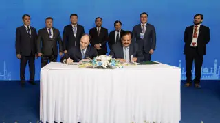 قازاقستاندىق زاۋىت پاكىستانعا بروندى تەحنيكا جەتكىزەدى