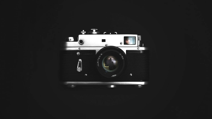 Миллиардердің бұрынғы әйелі қамау камерасында өз-өзіне қол салды