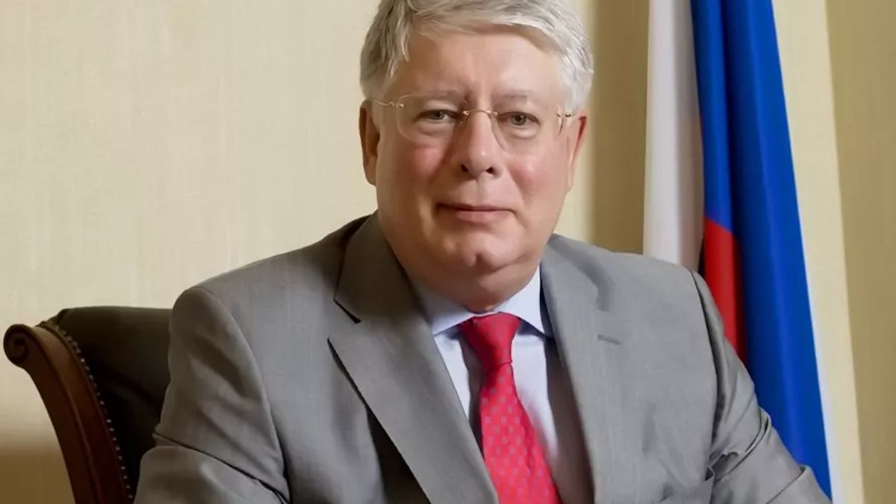 ۆ كازاحستانە وتكرويۋت روسسييسكيە شكولى: نوۆىە وبرازوۆاتەلنىە سەنترى