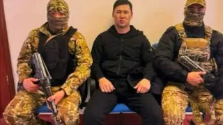 ۆ كىرگىزستانە زادەرجان پريبليجەننىي ەكس-گلاۆى گكنب پو كليچكە "ۆازەلين"