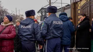 جيتەلي الماتى ترەبۋيۋت سپراۆەدليۆوستي: دوما پود سنوس يز-زا نوۆوگو گەنپلانا