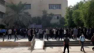 نوۆايا ۆولنا پروتەستوۆ ۆ يرانە: ستۋدەنتى ۆىشلي نا ۋليسى