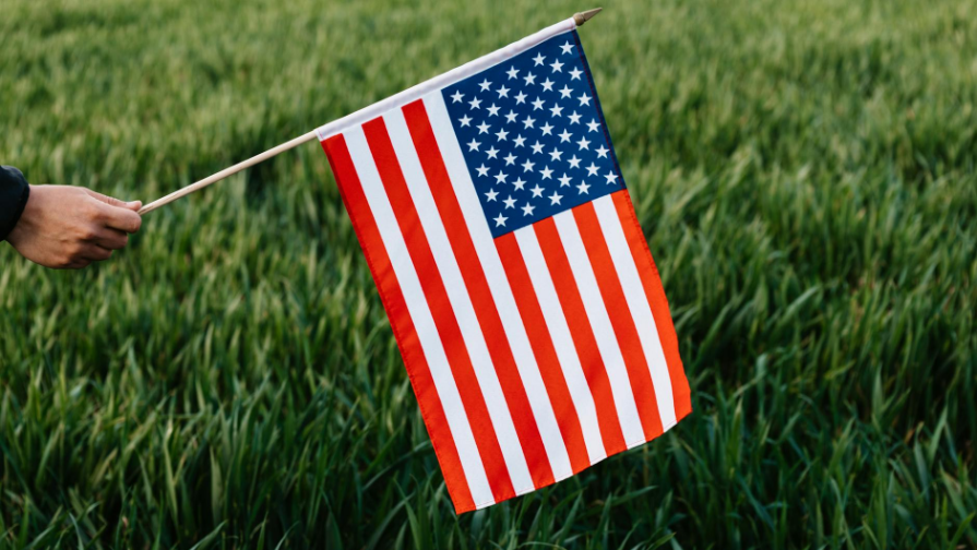 كازاحستانسى پروگولوسۋيۋت زا نوۆۋيۋ كونستيتۋسيۋ: چتو يزمەنيتسيا؟