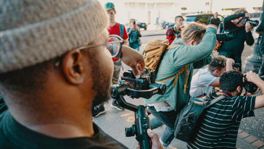 داريعا بادىقوۆا ەكس-كۇيەۋى مەن ءجۋرناليستتى سوتتا جەڭىلىپ قالدى