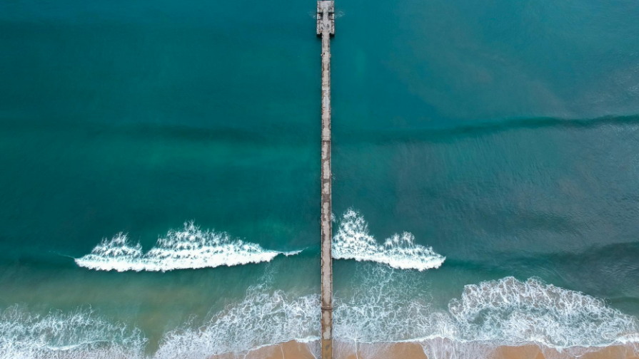 Mysterious Seaside Structure in Aktau Sparks Public Curiosity and Speculation