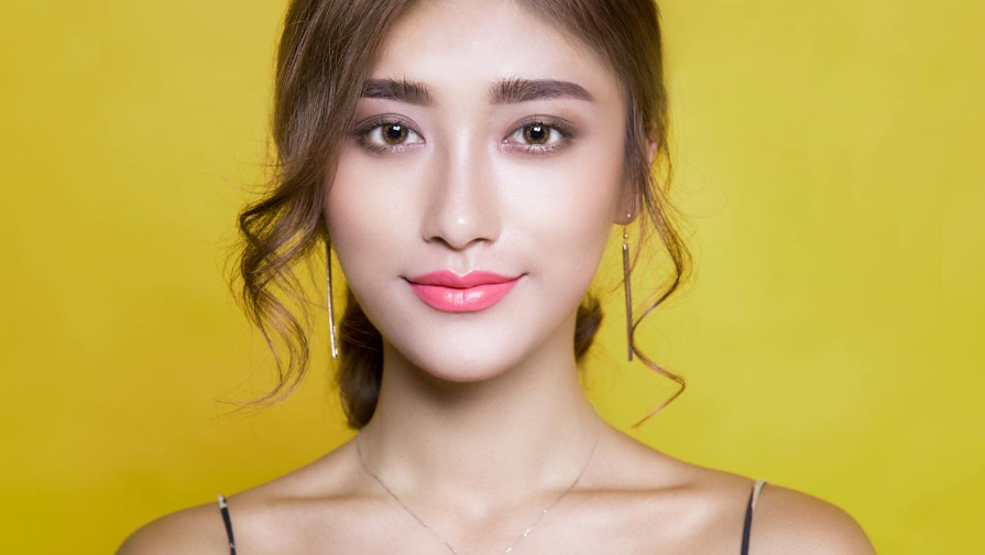 Meırambek Bespaev trogatelno pozdravıl otsa s dnem rojdenıa