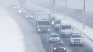 Speed Limits Reduced on Key Roads Leading Out of Astana Due to Weather