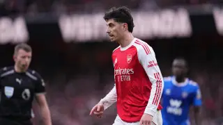 «ارسەنال» مەن «بايەر» كەزدەسۋى تەڭ ويىنمەن اياقتالدى