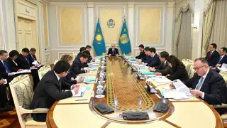 توقايەۆ: ءىرى بانكتەر سيفرلىق ينفراقۇرىلىمعا قوسىلۋدان باس تارتۋدا