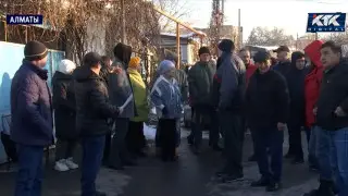 الماتى تۇرعىندارى ۇيلەرىنىڭ سۇرىلۋىنە بەرىلگەن وتەماقىعا نارازى