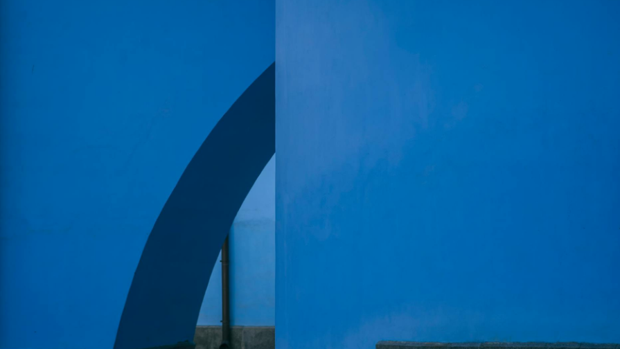 رەسەي ۋكرايناعا دروندار مەن زىمىرانداردان جاپپاي شابۋىل جاسادى