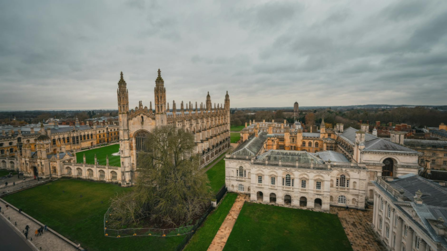 Жанболат пен Жазира әнші Кенжебекпен құда болды: Ұлдарының жары таныс тұлға екені белгілі болды