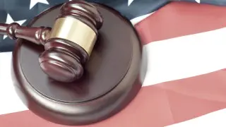 Nıkolas Madýro men áıeli Nú-Iorktegi sotta ekinshi ret bas qosty