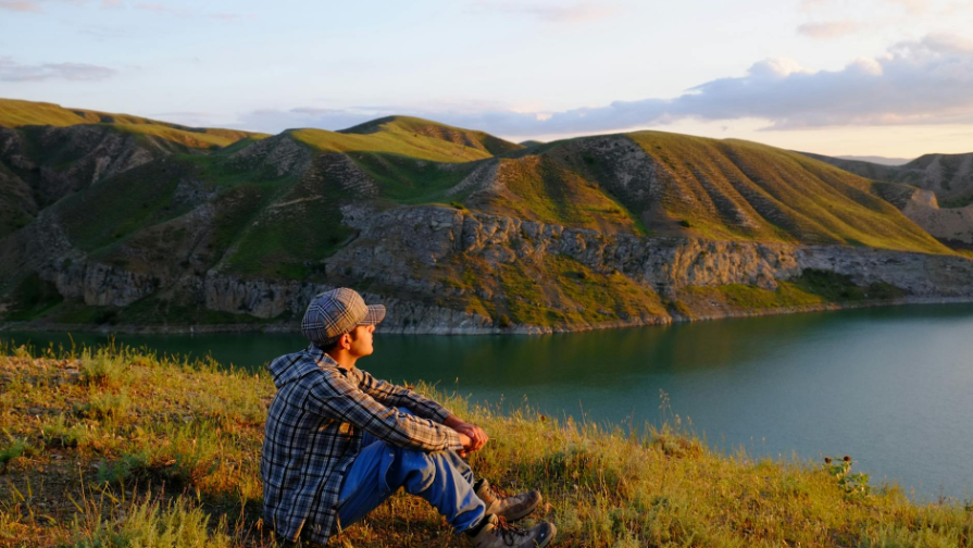 Kazakhstan Joins Global 'Earth Hour' Initiative to Conserve Energy