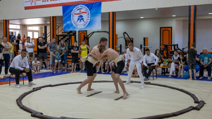 كازاحستانسكيي بوەس ەركەبۋلان توكتار پوتەرپەل پوراجەنيە نا تۋرنيرە Hype FC 28