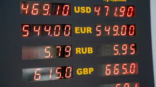 Kazakh Tenge Strengthens Sharply, Dollar Plummets in Exchange Offices