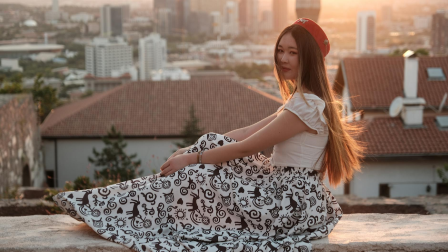 «Маған өте ауыр»: Құралай Анарбекова салмақ қосуына қатысты сырды ақты