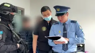 Aqtóbedegi HQKO-da zańsyz deldaldardyń jeke kabınetteri anyqtaldy