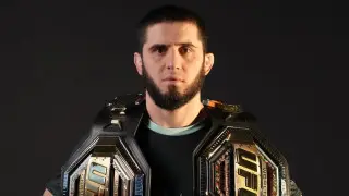 Чемпион UFC Ислам Махачев стал жертвой кражи в Италии