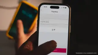 Казахстанцы: кому и когда налоговая может проверить переводы на карту?