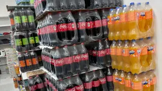 Coca-Cola پودالا جالوبۋ نا پوددەلنىە ناپيتكي ۆ كازاحستانە