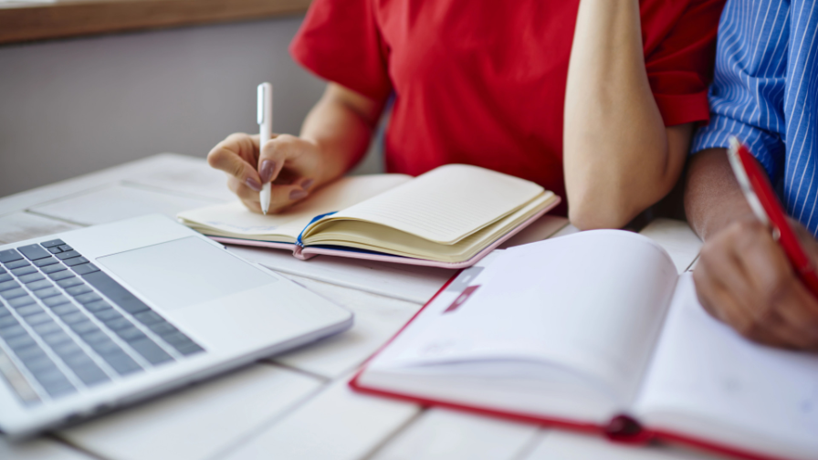 Qazaqstandaǵy joǵary oqý oryndaryna qabyldaý júıesi ózgeredi: talapkerlerdi ne kútip tur?