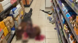 كييەۆدە اتىس بولىپ، ادامداردى كەپىلگە العان ەر ادام: 6 ادام قازا تاۋىپ، 15ء-ى جاراقات الدى