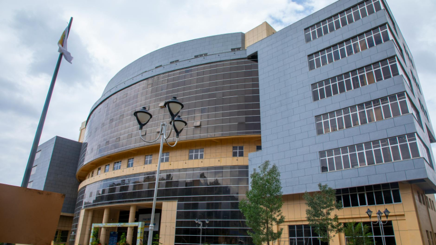 Экс-депутат Павел Булаев приговорен к 8 годам за хищение 805 млн тенге