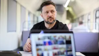 زەلەنسكيي: ۋكراينا ەمەس، يرانداعى سوعىستىڭ اياقتالۋىن كۇتە المايدى