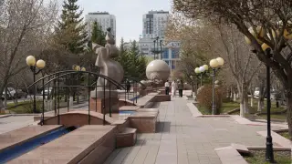 Astana's Diplomatic Quarter Alley in Disrepair, Residents Concerned