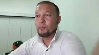 Sotrýdnık polısıanyń áreketine narazy bolǵan avtobloger aqtaldy