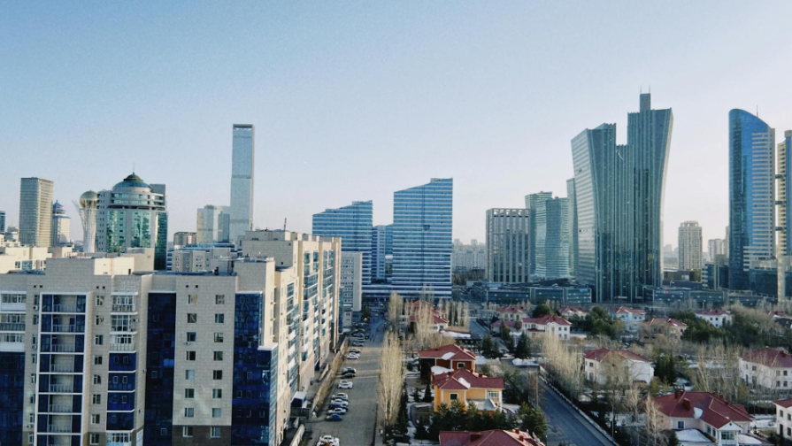 Toddler Tragically Dies After Being Hit by Car in Astana Courtyard