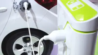 Қазақстанда электромобильдерге арналған жасыл нөмірлер енгізіледі