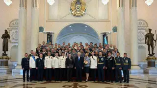 В Казахстане присвоены новые генеральские звания и государственные награды