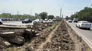 Almaty Removes Old Tram Tracks for Future LRT Line Construction
