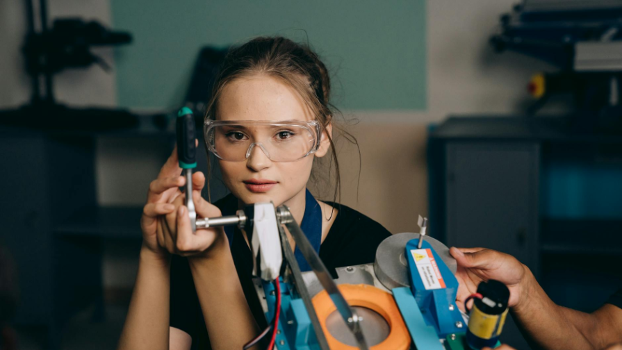 Kazakh Students Triumph at Global Robotics Championship in the US