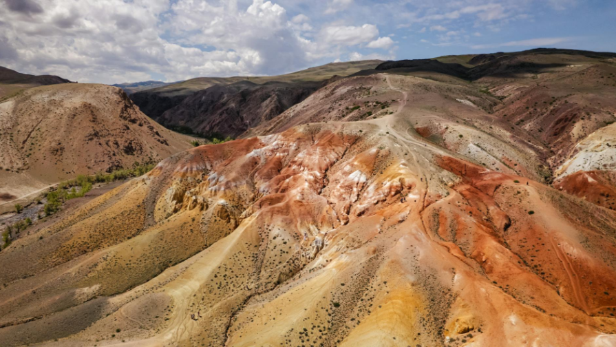 Kazakhstan's Gold Waste: Experts Warn of Untapped Resources
