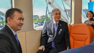 Kazakhstan President Launches Astana's Light Rail Transit System