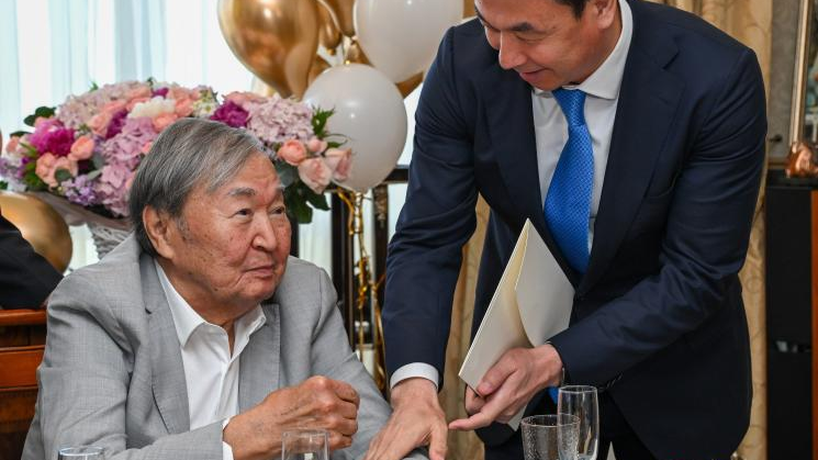 Kazakhstan Celebrates Poet Olzhas Suleimenov's 90th Birthday