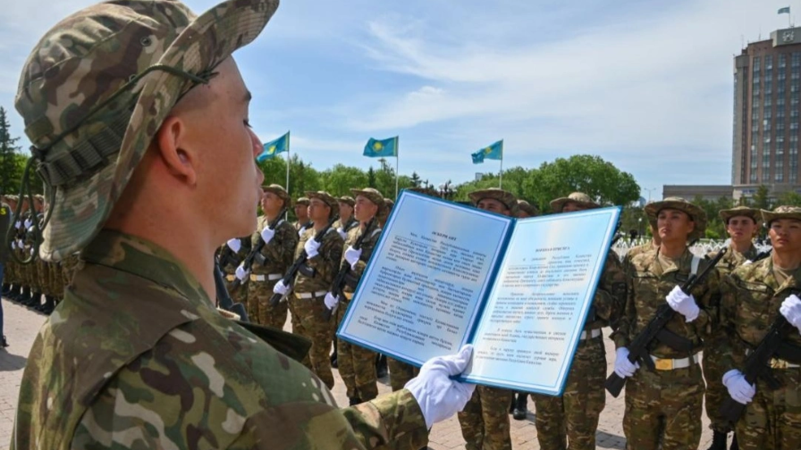 Более 4000 новобранцев ВС Казахстана приняли присягу на верность Родине