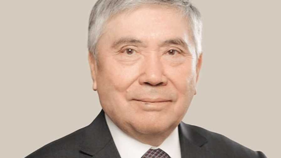 Veteran Oil Figure Uzakbai Karabalin to Step Down from KazMunayGas Board